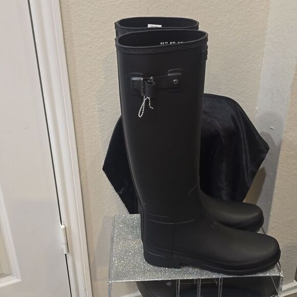 Hunter Refined Tall Waterproof Boots- Black - Picture 10 of 12